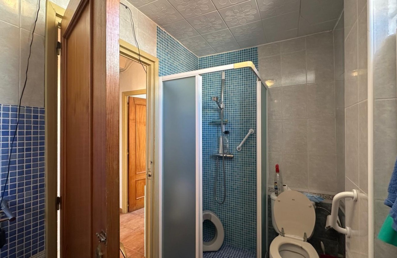 Reventa - Apartamento / piso - Torrevieja - Estacion de autobuses