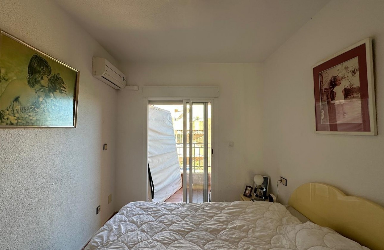 Reventa - Apartamento / piso - Torrevieja - Estacion de autobuses