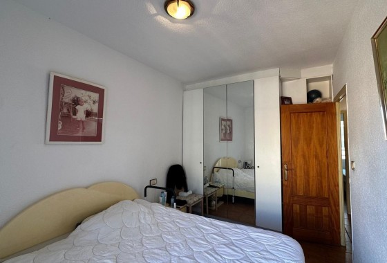 Reventa - Apartamento / piso - Torrevieja - Estacion de autobuses