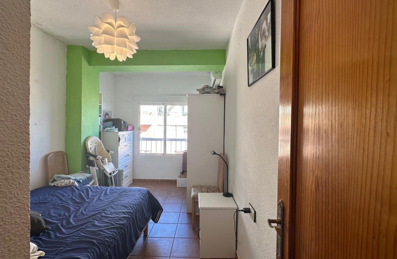 Reventa - Apartamento / piso - Torrevieja - Estacion de autobuses