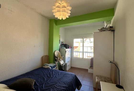 Reventa - Apartamento / piso - Torrevieja - Estacion de autobuses