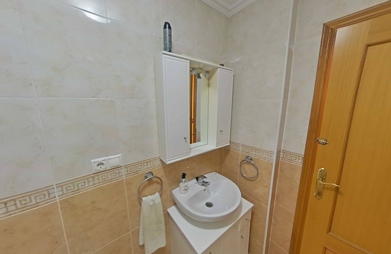 Revente - Appartement - Torrevieja - Estacion de autobuses