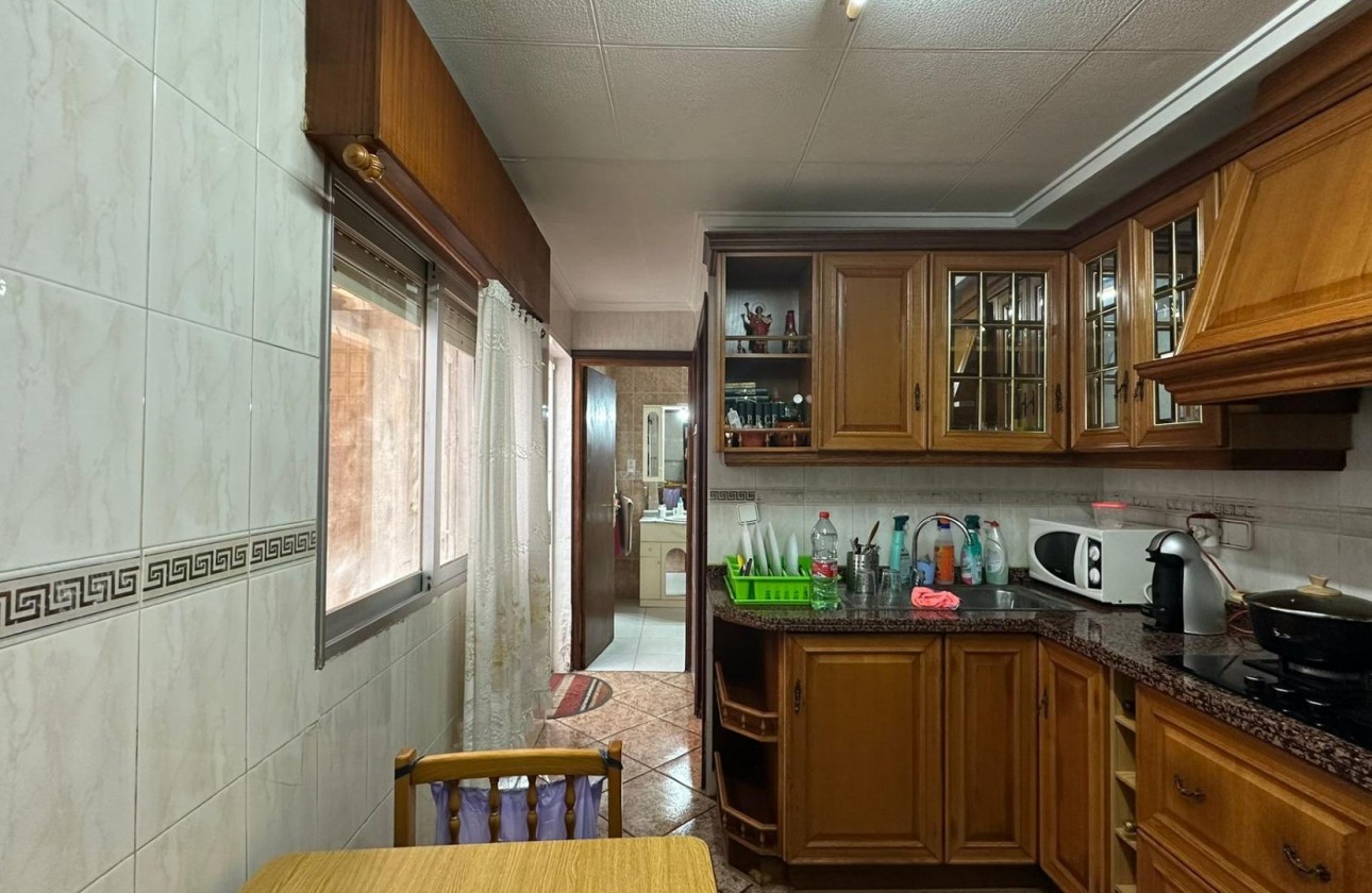 Reventa - Apartamento / piso - Torrevieja - Estacion de autobuses