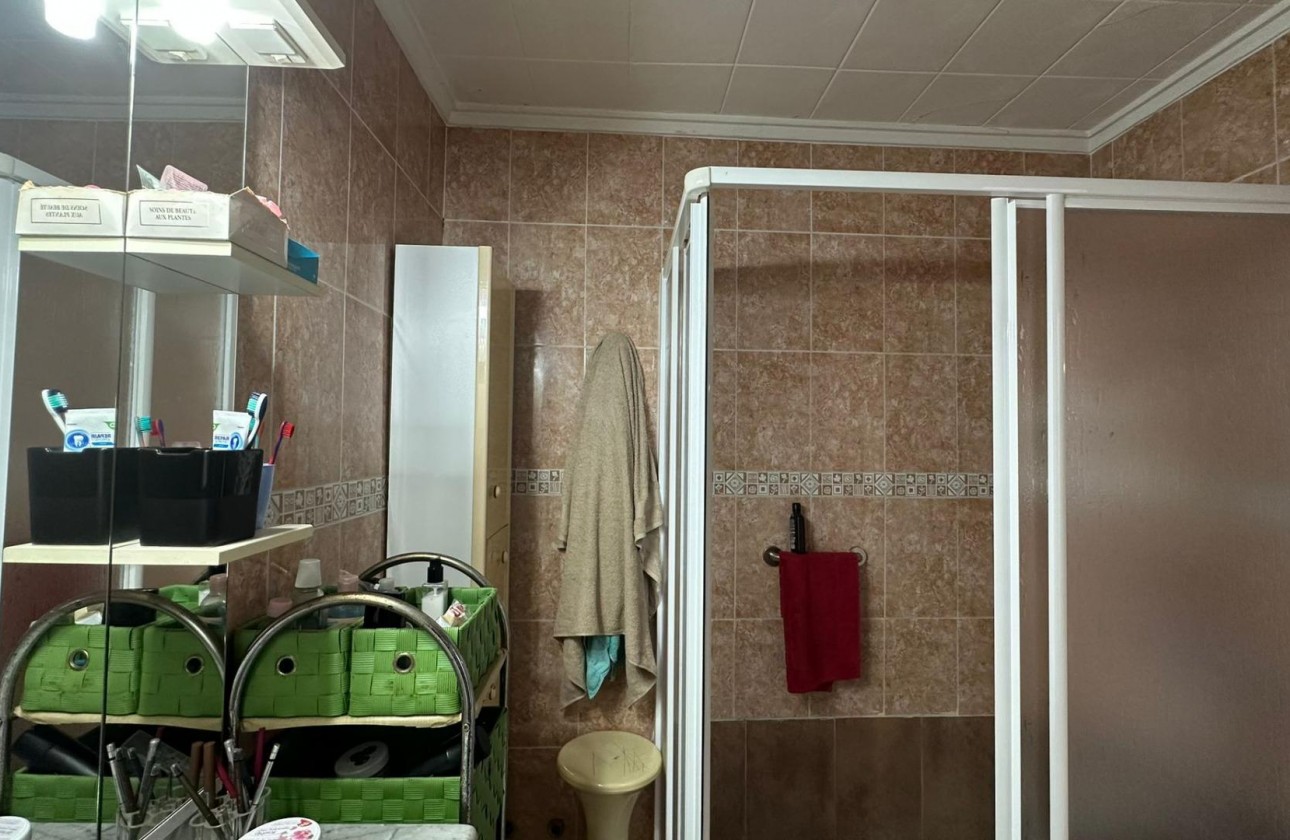 Reventa - Apartamento / piso - Torrevieja - Estacion de autobuses