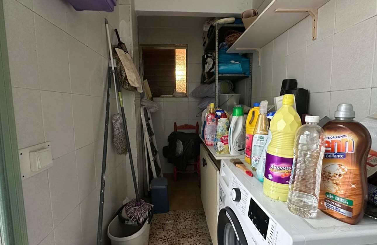 Reventa - Apartamento / piso - Torrevieja - Estacion de autobuses