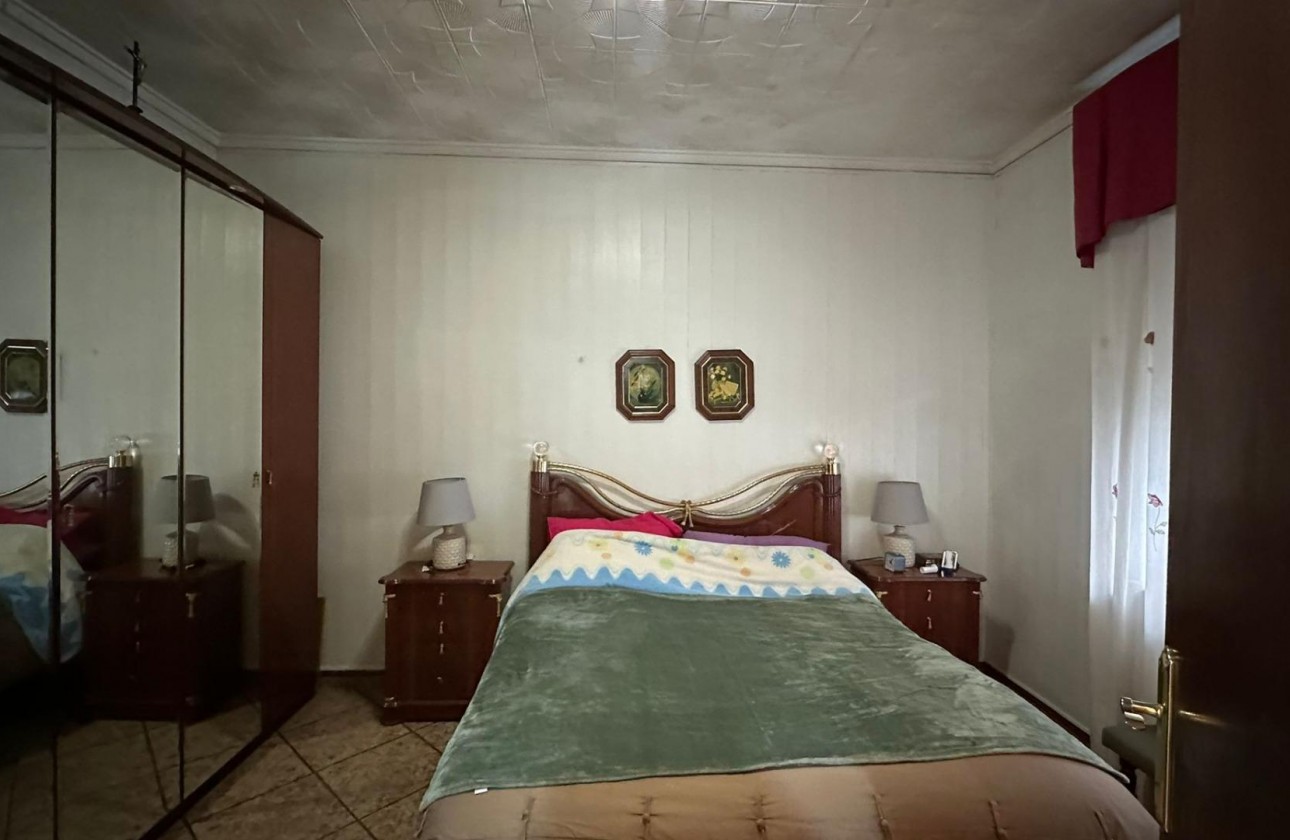 Reventa - Apartamento / piso - Torrevieja - Estacion de autobuses