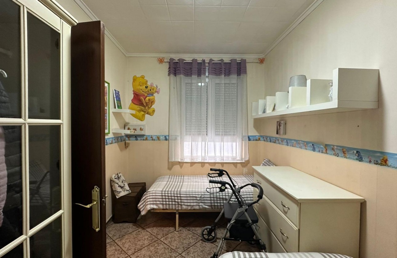 Reventa - Apartamento / piso - Torrevieja - Estacion de autobuses