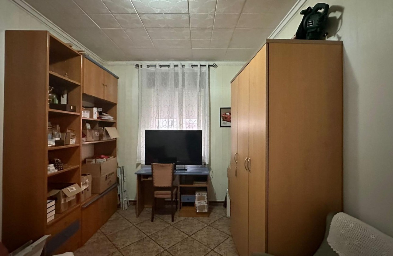 Reventa - Apartamento / piso - Torrevieja - Estacion de autobuses
