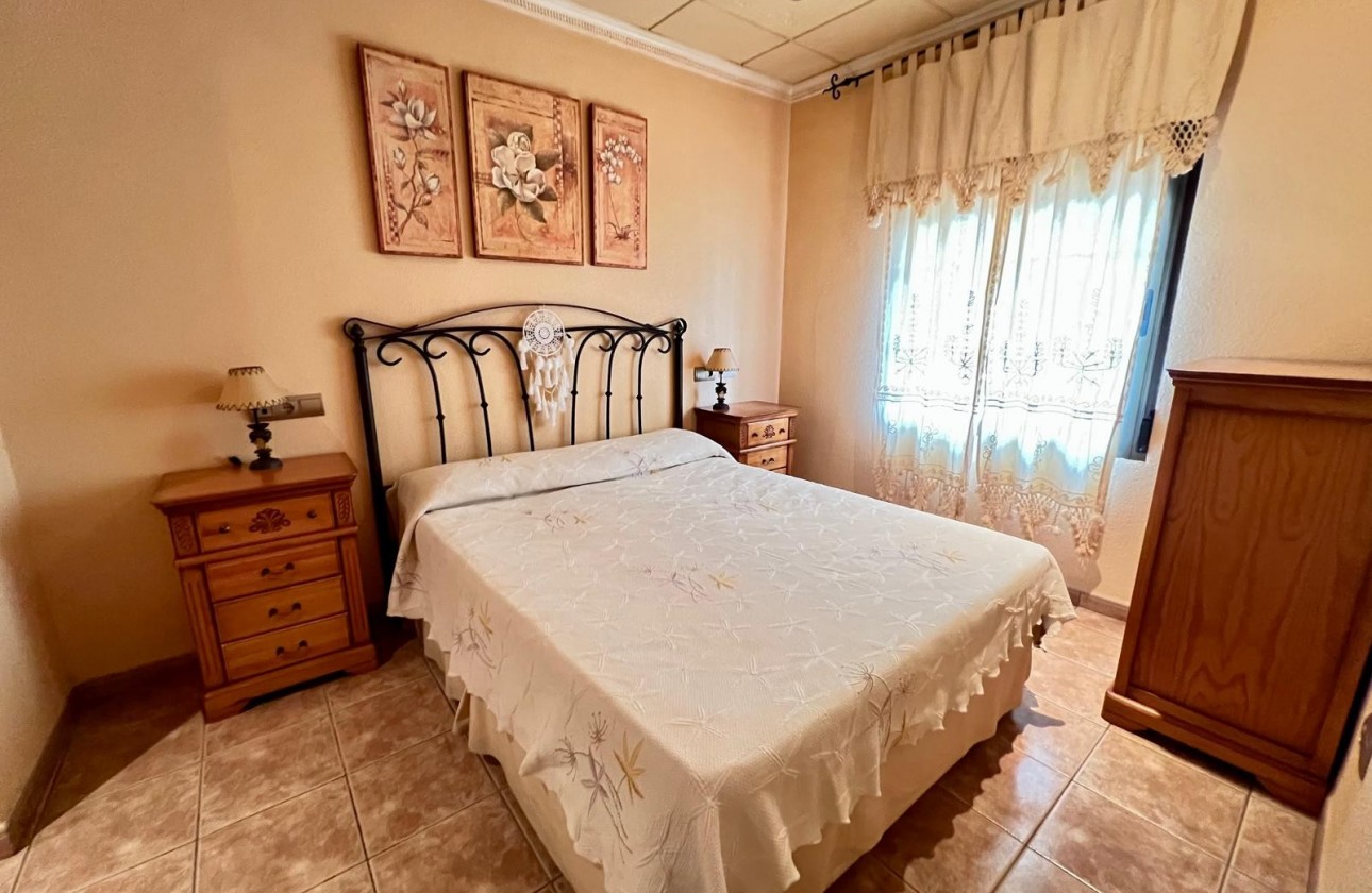 Resale - Villa - Pinoso - Inland