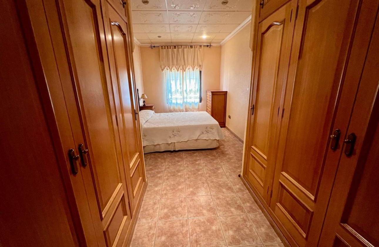 Resale - Villa - Pinoso - Inland