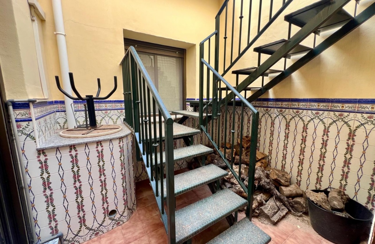 Resale - Villa - Pinoso - Inland