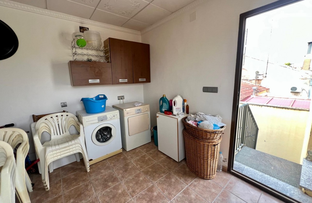 Resale - Villa - Pinoso - Inland