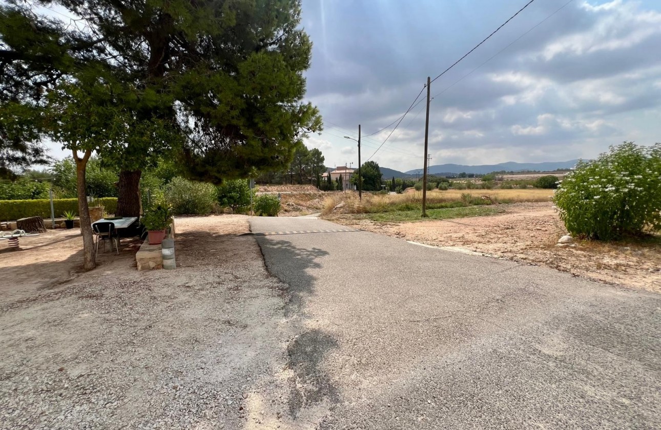 Resale - Villa - Pinoso - Inland