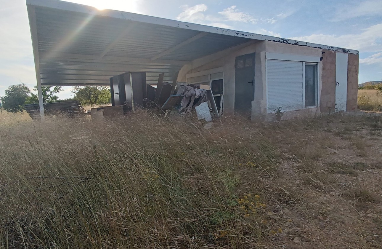 Revente - Property - Yecla - Inland