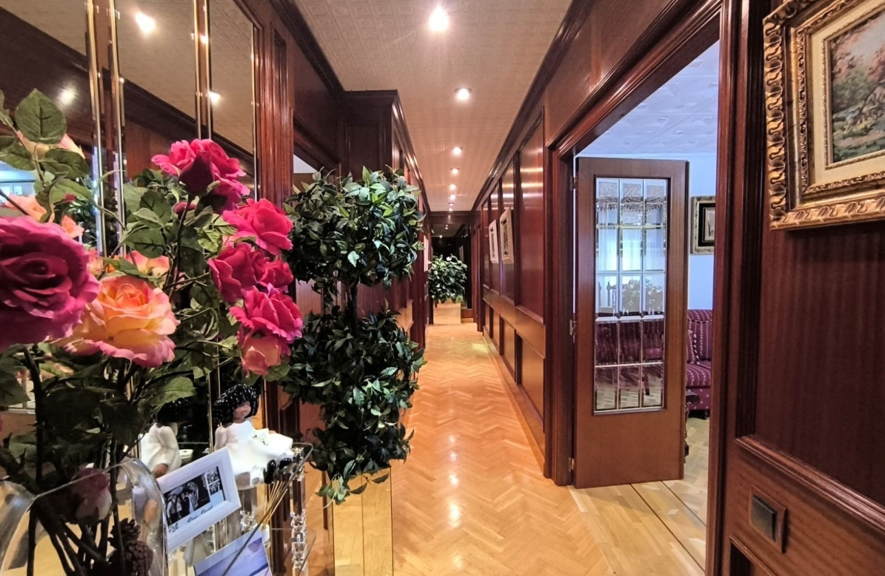 Resale - Villa - Sax - Inland