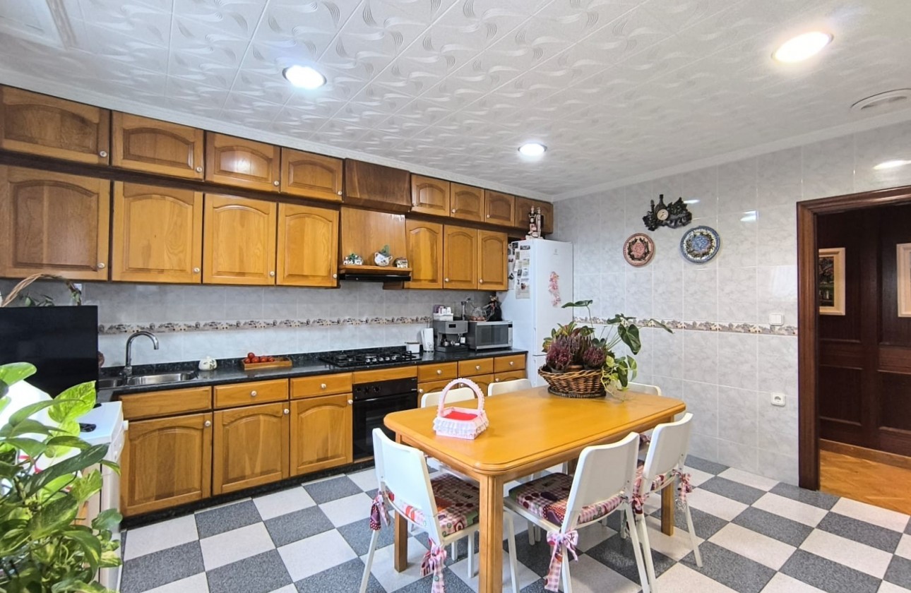 Resale - Villa - Sax - Inland