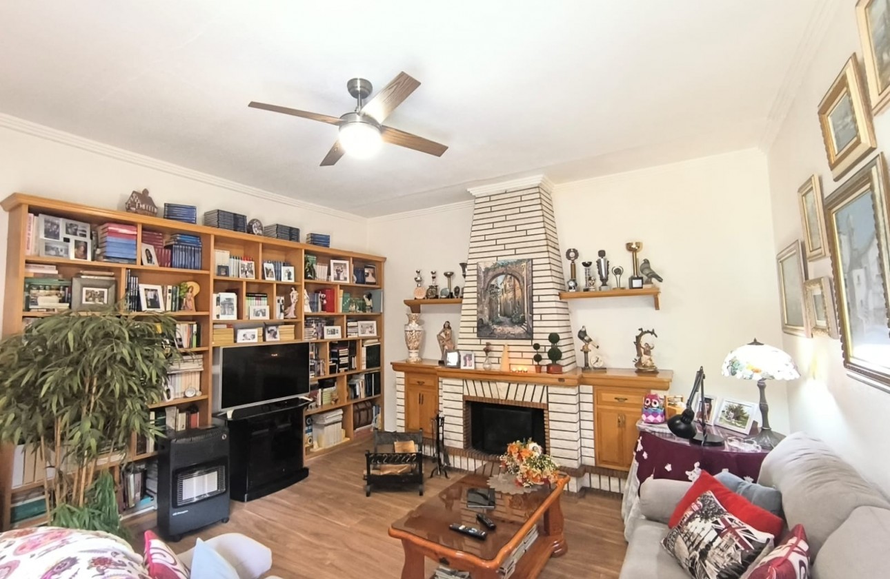 Resale - Villa - Sax - Inland