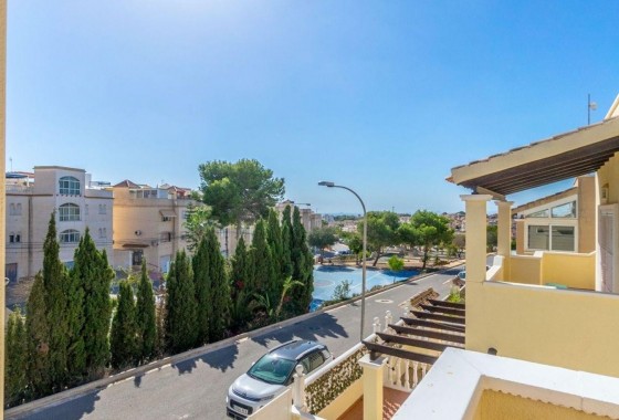 Revente - Villa - Orihuela Costa - Costa Blanca