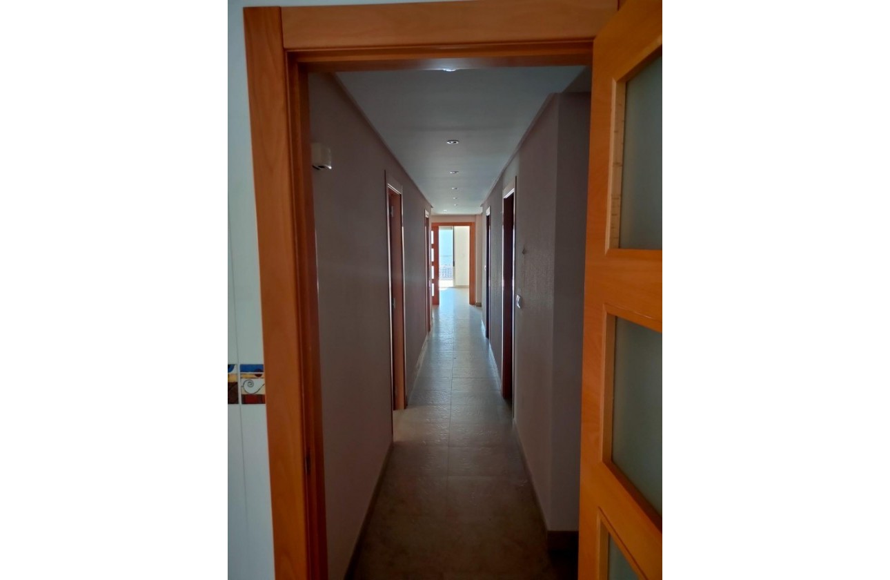 Reventa - Apartamento / piso - Torrevieja - Estacion de autobuses