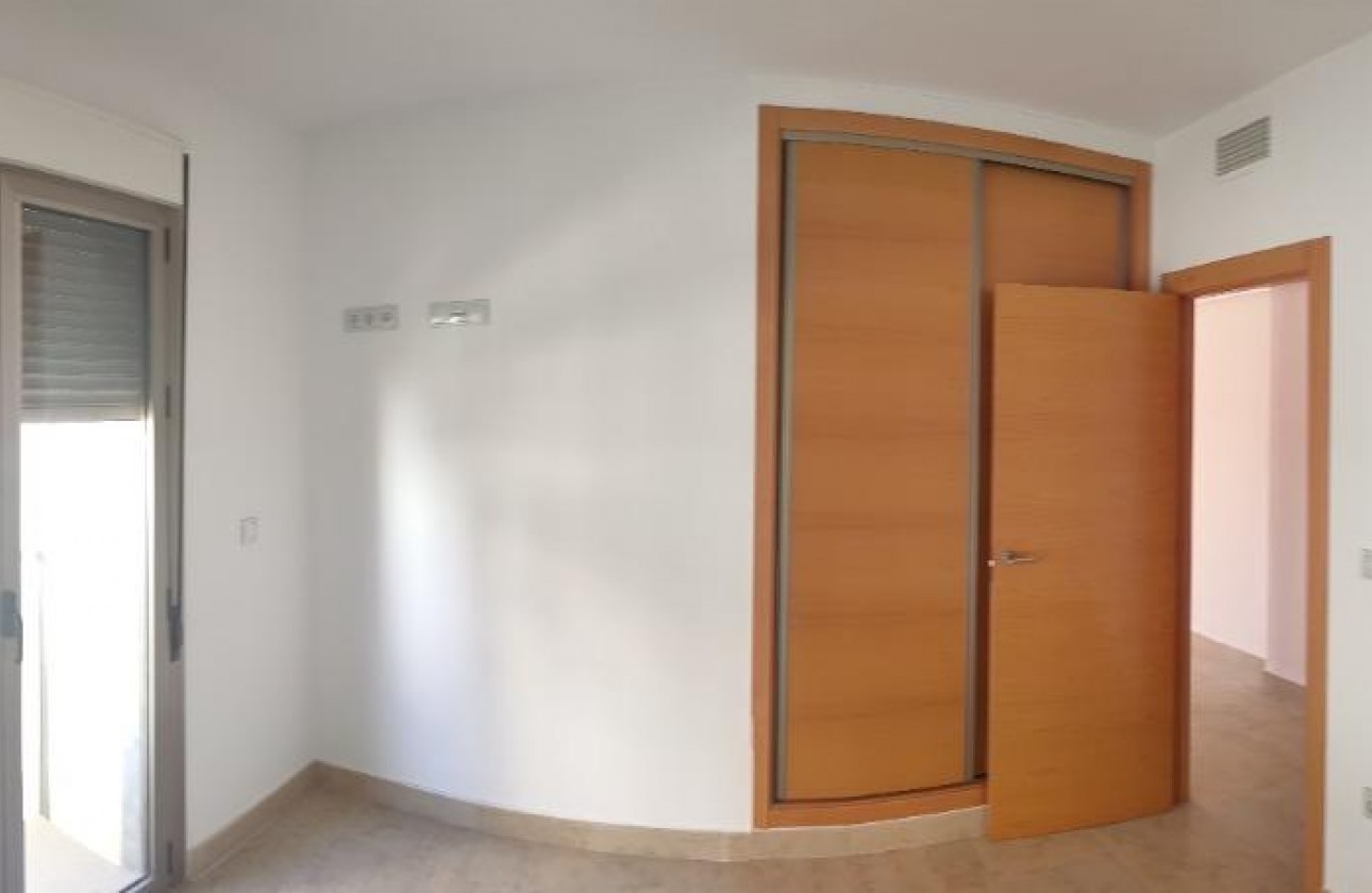 Reventa - Apartamento / piso - Torrevieja - Estacion de autobuses