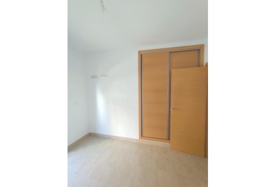 Reventa - Apartamento / piso - Torrevieja - Estacion de autobuses