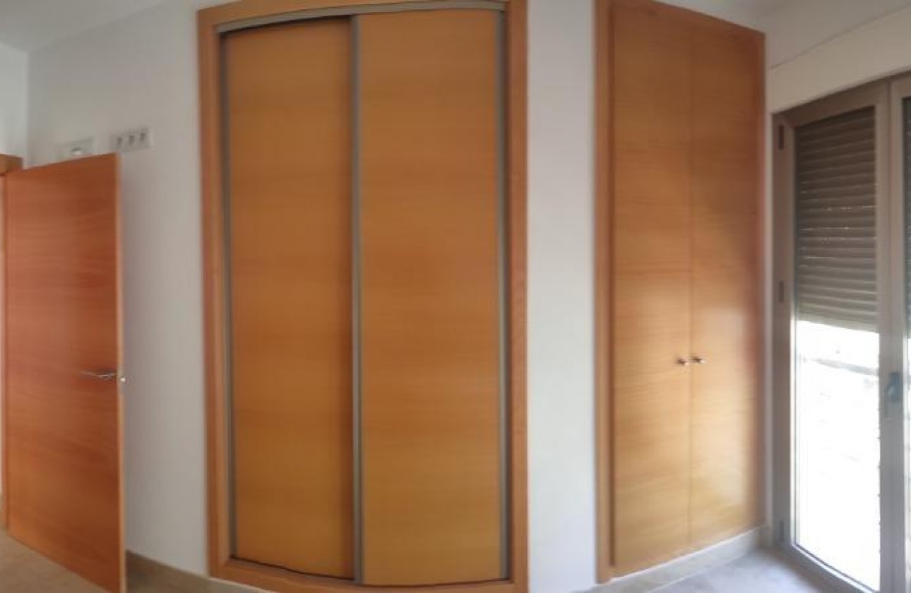 Reventa - Apartamento / piso - Torrevieja - Estacion de autobuses