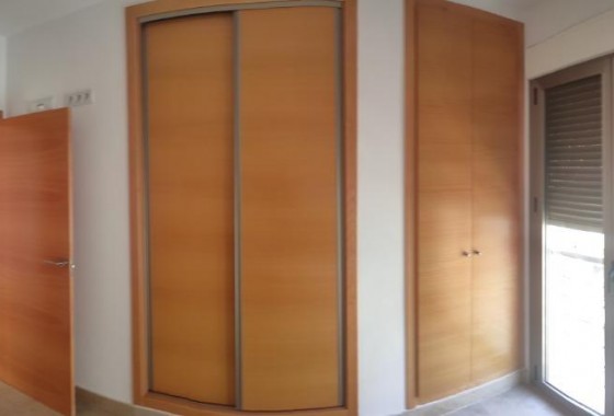 Reventa - Apartamento / piso - Torrevieja - Estacion de autobuses