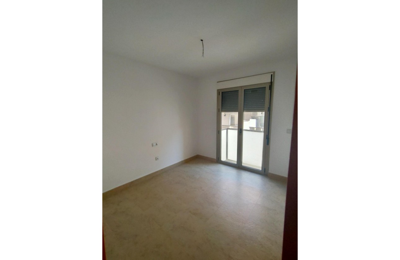 Reventa - Apartamento / piso - Torrevieja - Estacion de autobuses