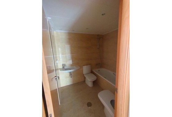 Reventa - Apartamento / piso - Torrevieja - Estacion de autobuses