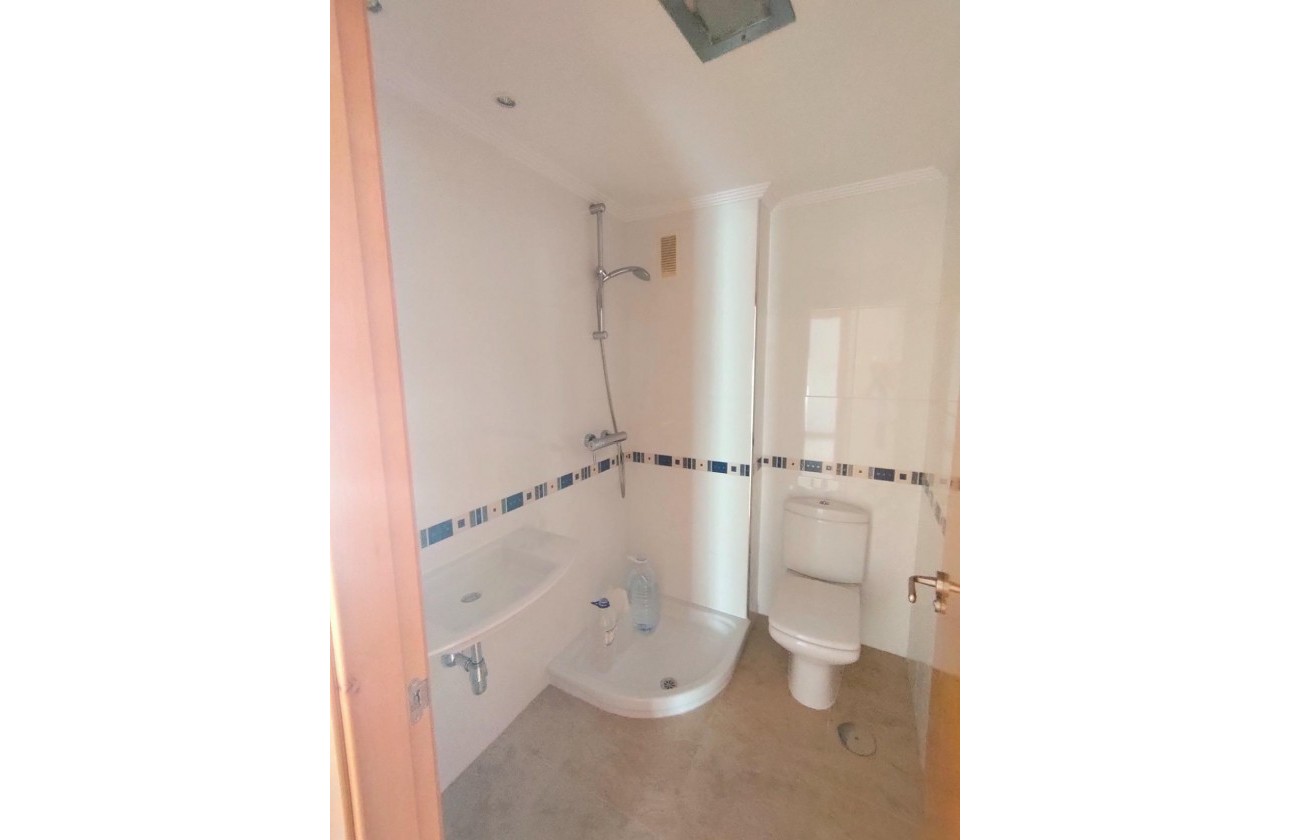 Reventa - Apartamento / piso - Torrevieja - Estacion de autobuses