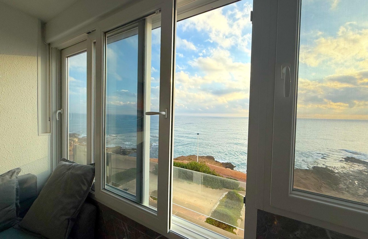 Resale - Apartment / flat - Torrevieja - Cabo cervera