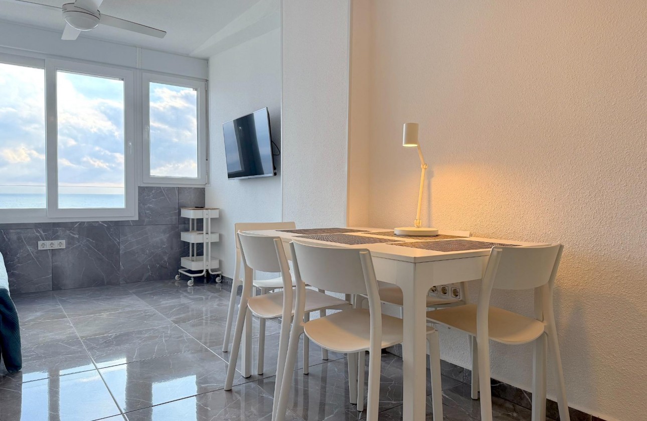 Resale - Apartment / flat - Torrevieja - Cabo cervera