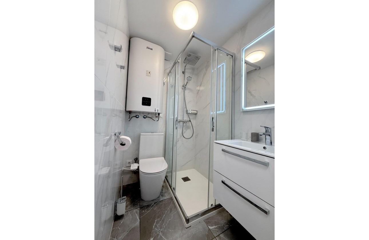 Resale - Apartment / flat - Torrevieja - Cabo cervera