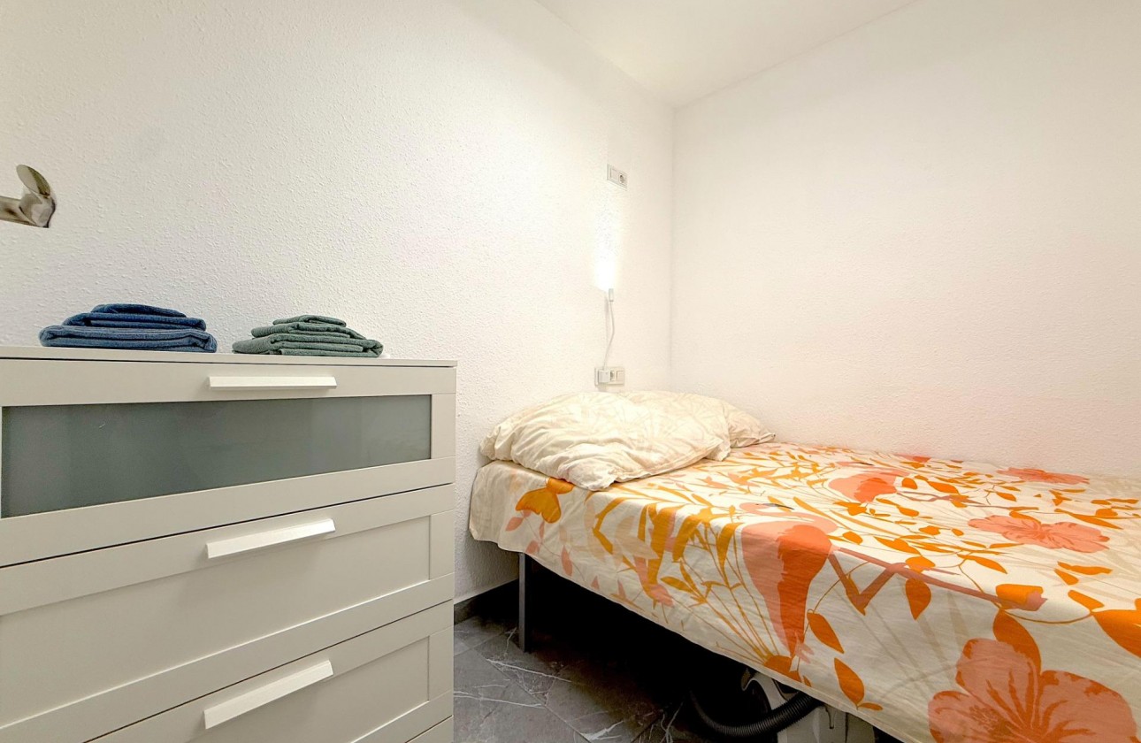 Resale - Apartment / flat - Torrevieja - Cabo cervera
