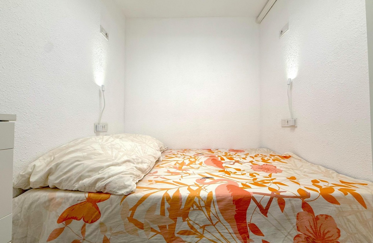 Resale - Apartment / flat - Torrevieja - Cabo cervera