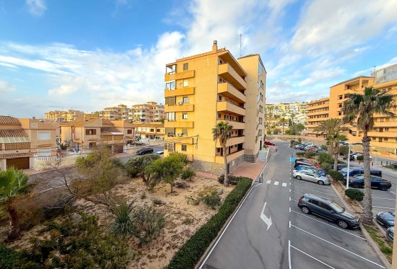 Resale - Apartment / flat - Torrevieja - Cabo cervera