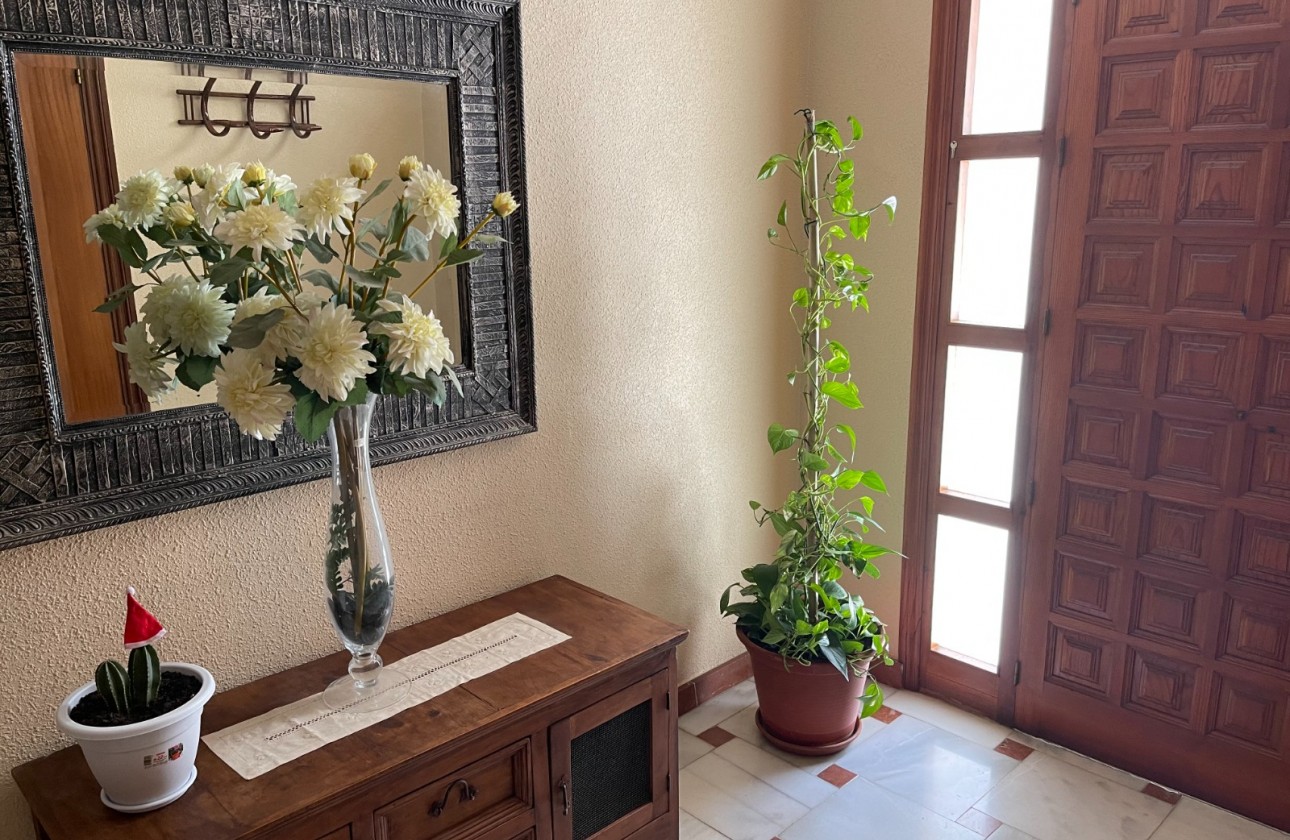 Resale - Villa - San Miguel de Salinas - Inland
