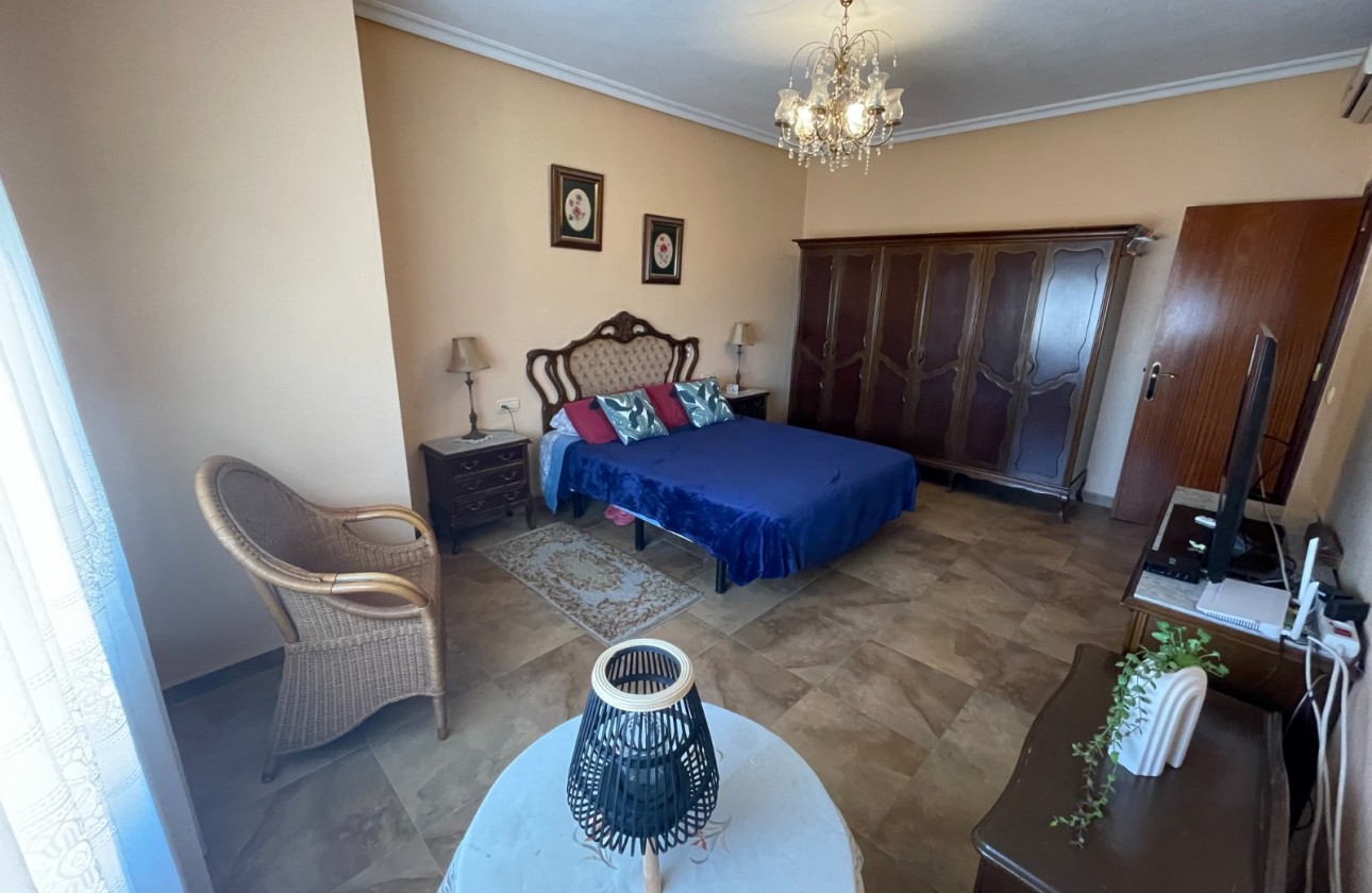 Resale - Villa - San Miguel de Salinas - Inland