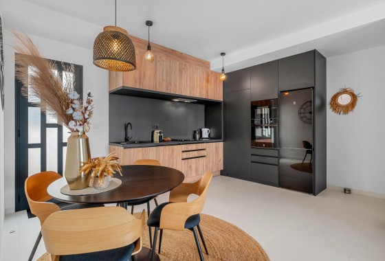 Resale - Apartment / flat - San Miguel de Salinas - Inland