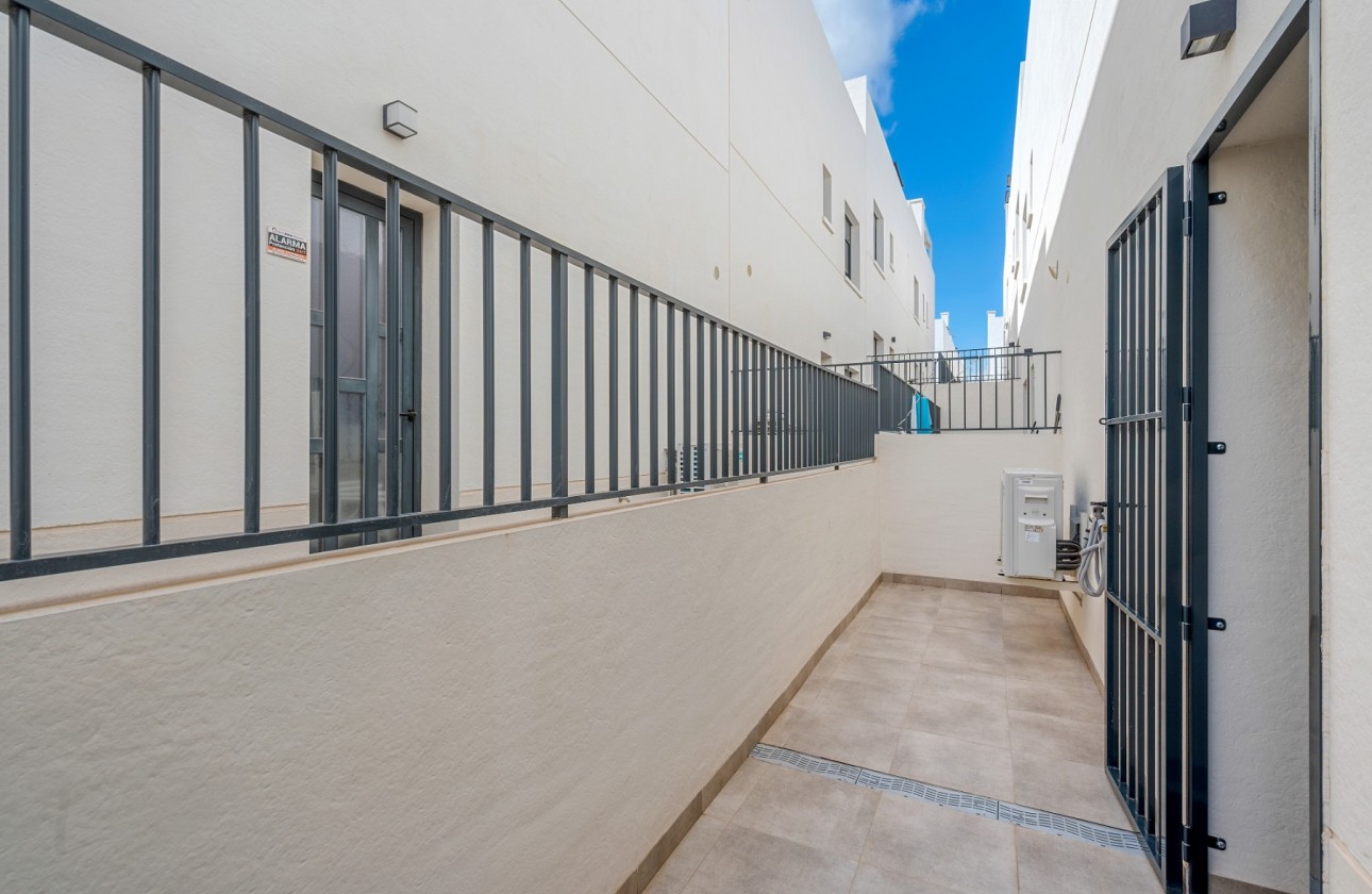 Resale - Apartment / flat - San Miguel de Salinas - Inland