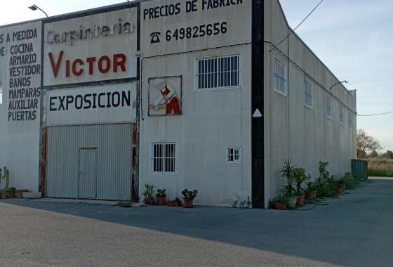 Resale - Commercial - Orihuela - Arneva