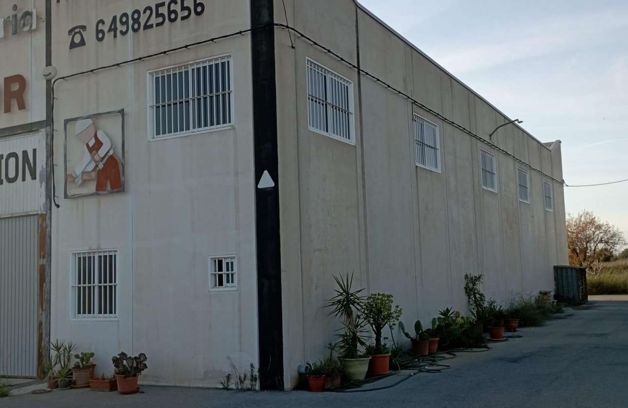 Resale - Commercial - Orihuela - Arneva