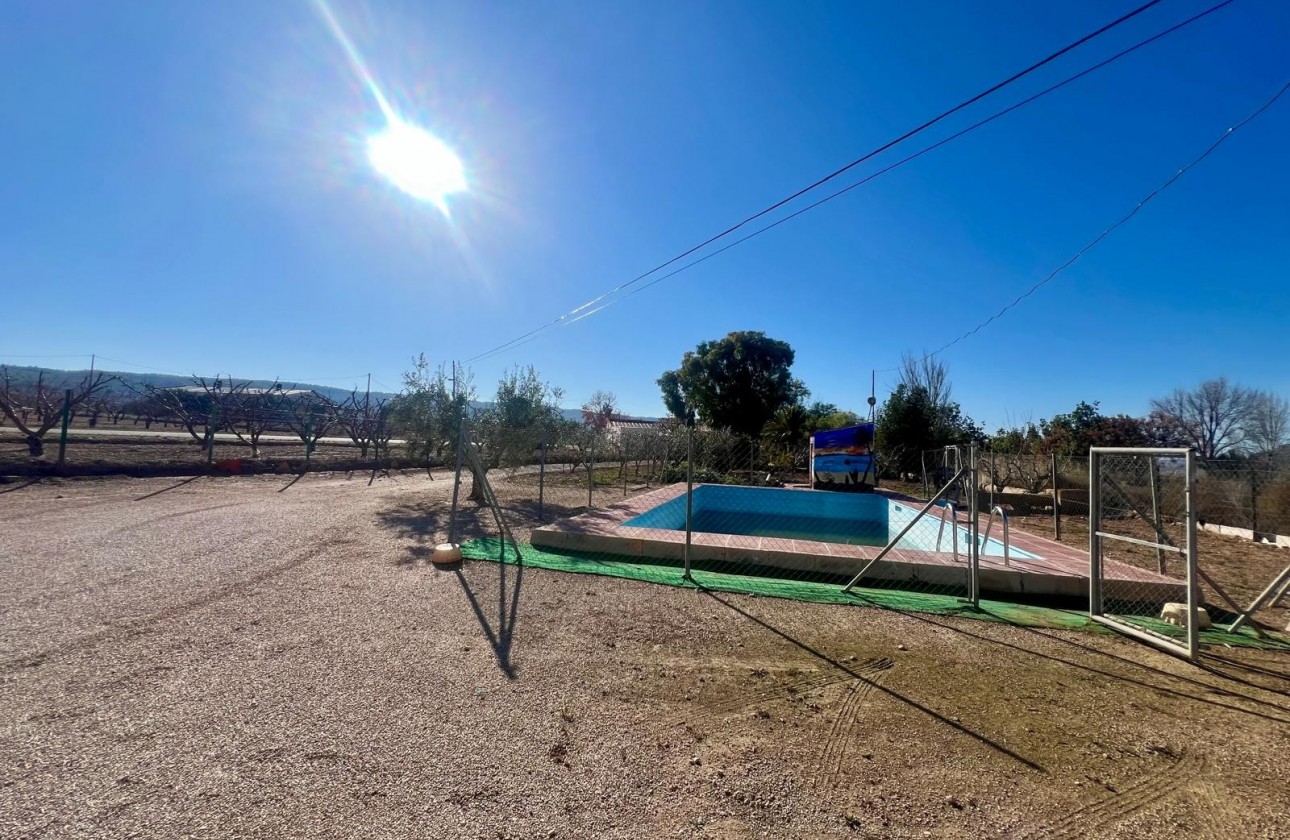 Revente - Property - Las Encebras - Inland
