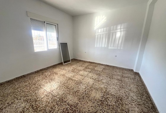 Revente - Property - Las Encebras - Inland