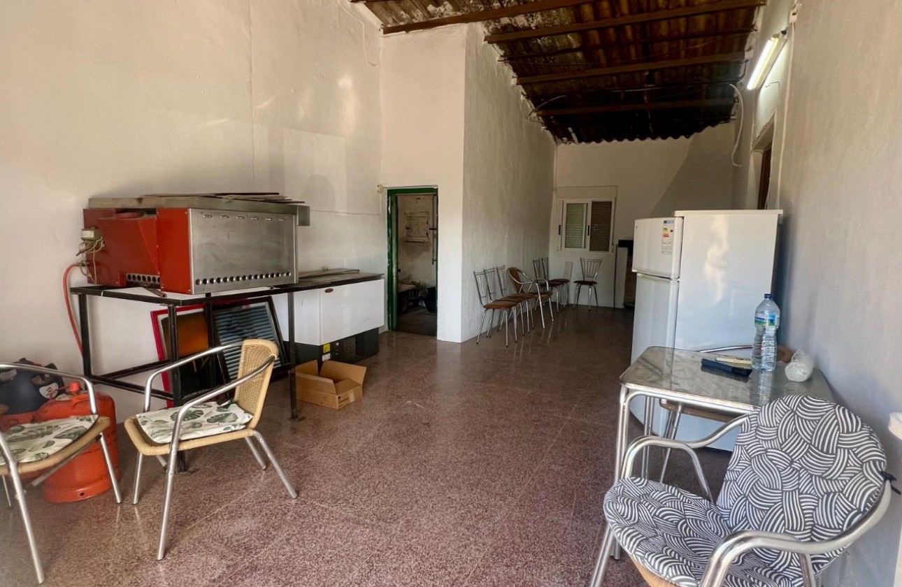 Revente - Property - Las Encebras - Inland