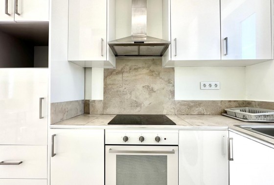 Resale - Apartment / flat - Finestrat