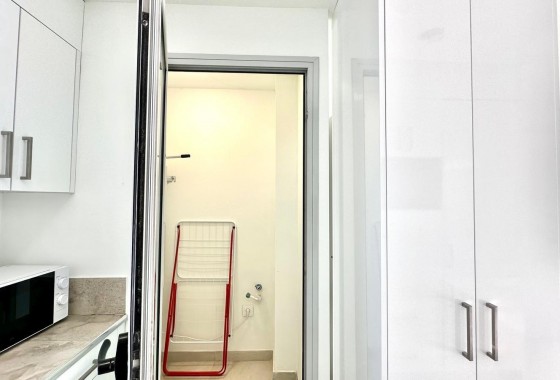 Resale - Apartment / flat - Finestrat