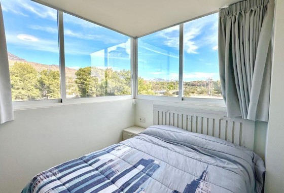 Resale - Apartment / flat - Finestrat