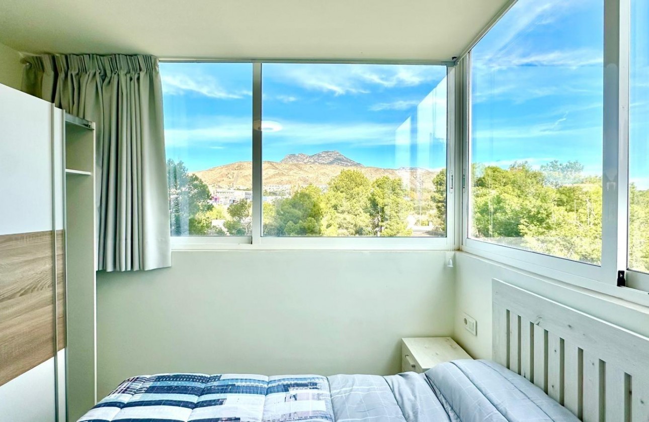 Resale - Apartment / flat - Finestrat
