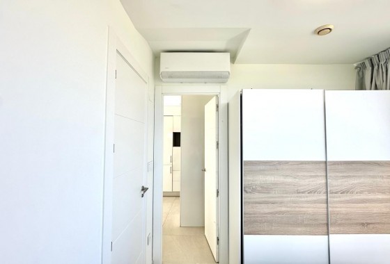 Resale - Apartment / flat - Finestrat
